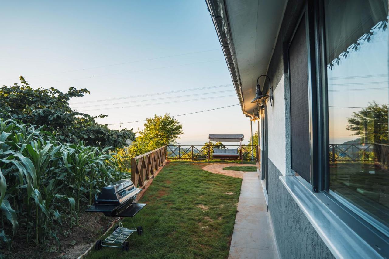 Blacksea Dream House ทรับซอน ภายนอก รูปภาพ
